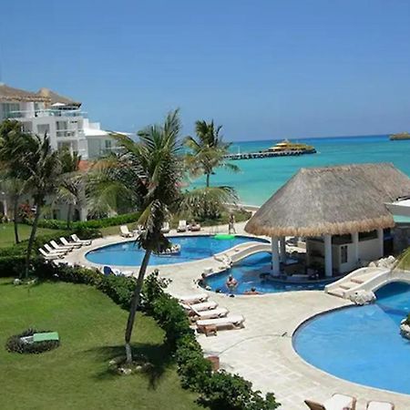 Departamento Frente Al Mar Con Dos Recamaras Y Seguridad 24 H A Dos Cuadras De La Quinta Avenida ปลายาเดลการ์เมน ภายนอก รูปภาพ